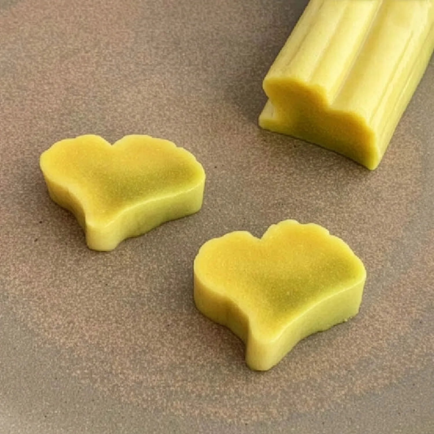 詰合せ中身：いちょう麸