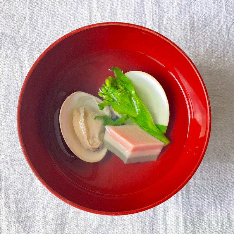 ひし麸とハマグリのお吸い物